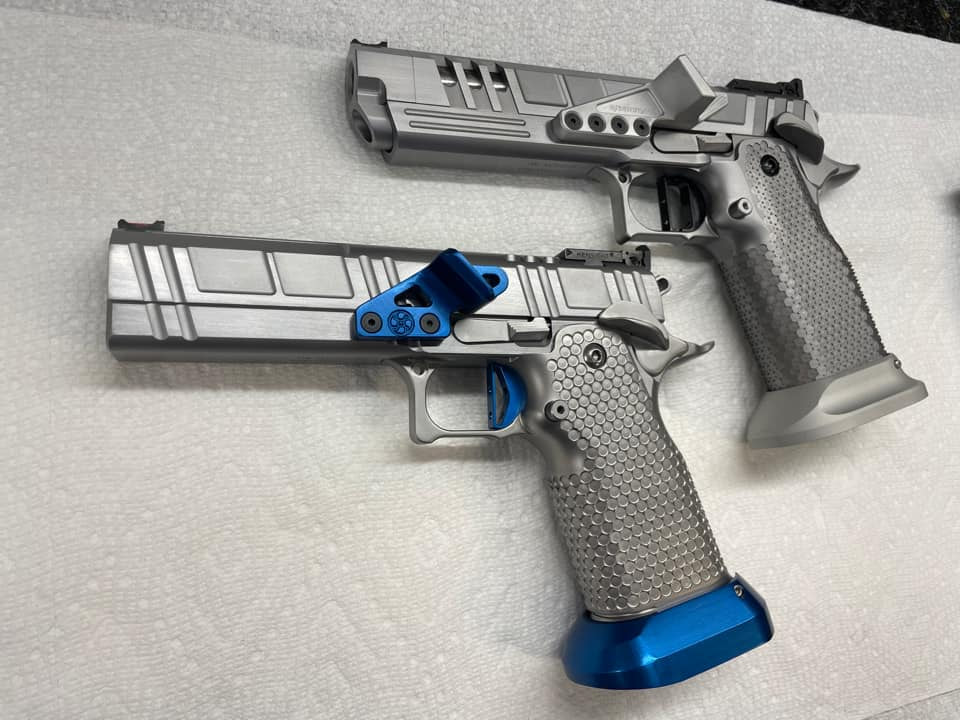 Dual Silver Builds by Venom Custom