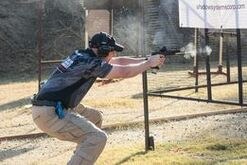 Jeremy Kersey shooting his Venom Custom 2011